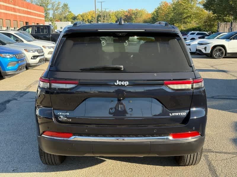 used 2025 Jeep Grand Cherokee car, priced at $41,998