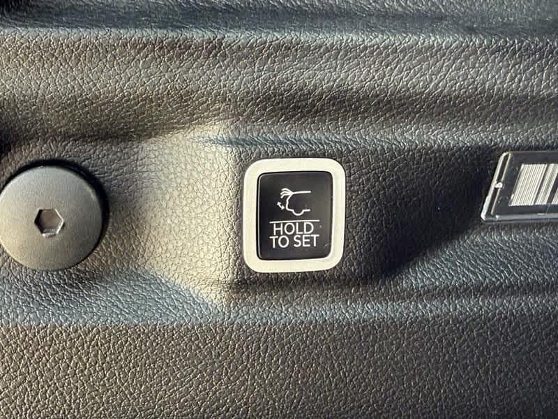 used 2022 Jeep Grand Cherokee L car, priced at $34,247