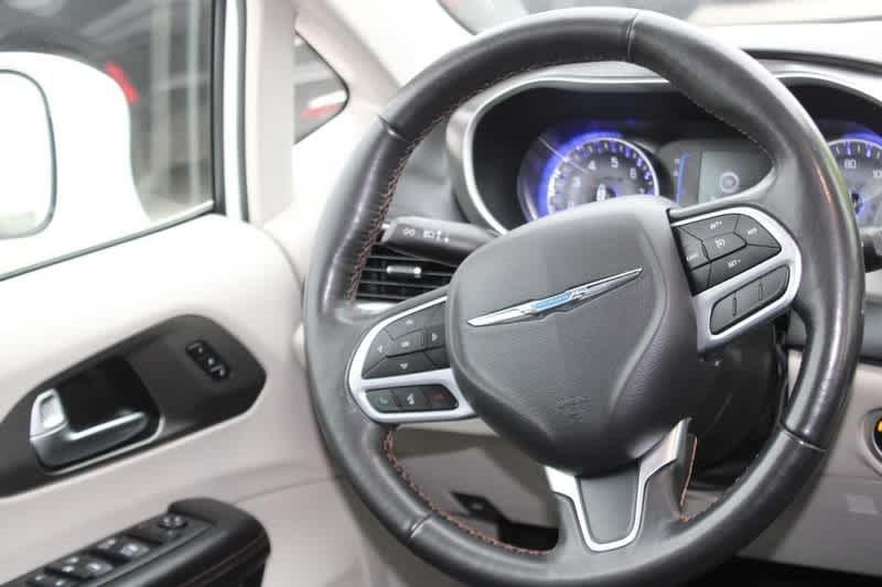 used 2020 Chrysler Pacifica car, priced at $26,988