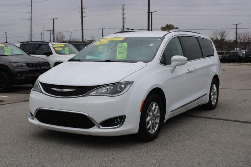 used 2020 Chrysler Pacifica car, priced at $26,988