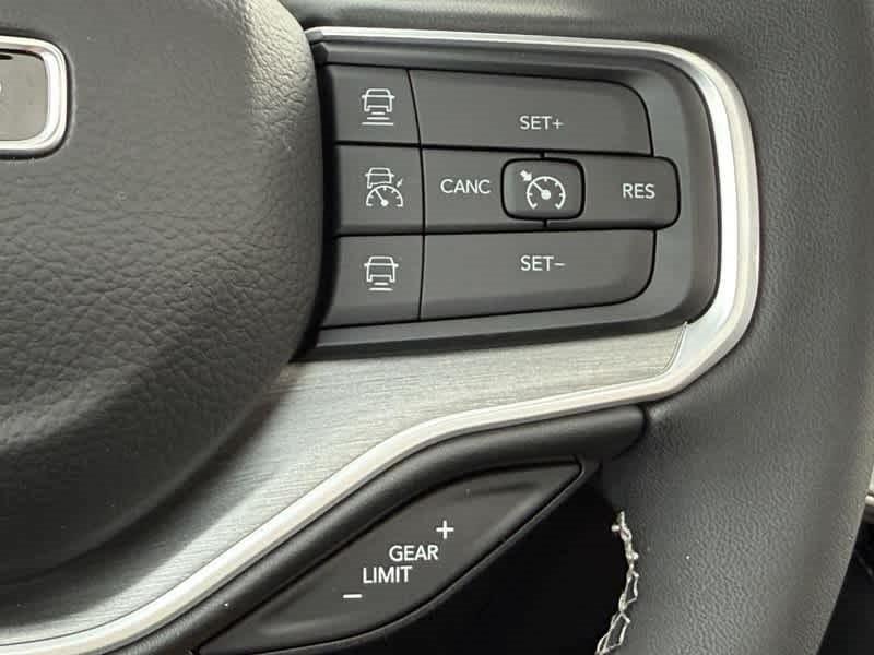 new 2025 Jeep Wagoneer car, priced at $76,957