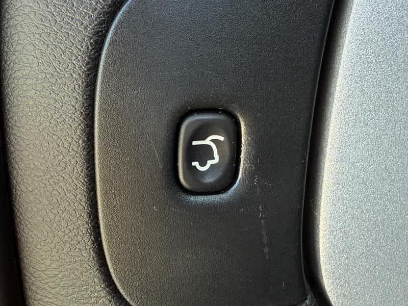 used 2016 Jeep Cherokee car, priced at $16,579