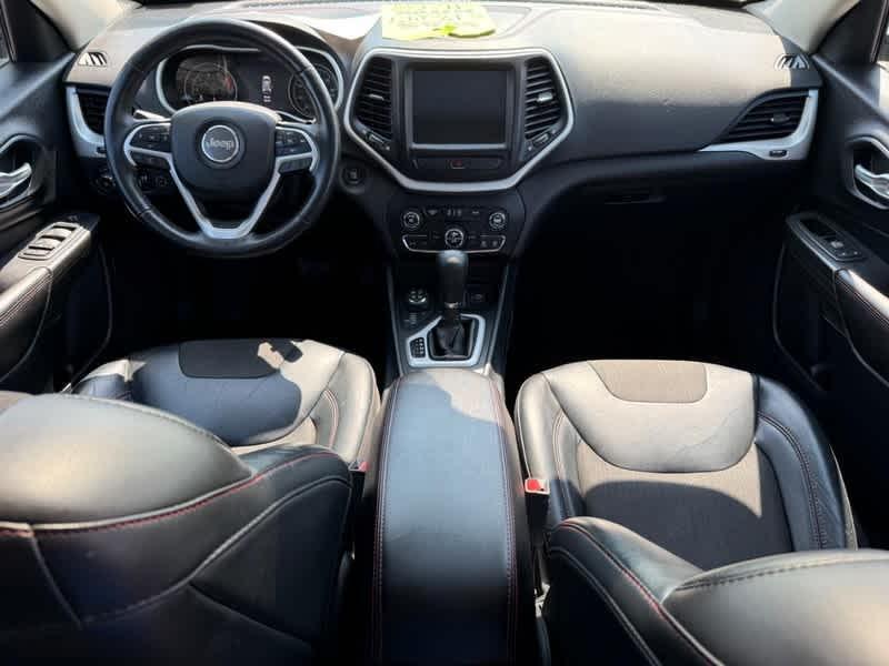 used 2016 Jeep Cherokee car, priced at $15,859