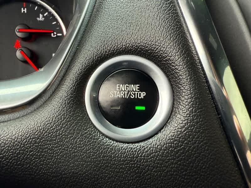 used 2023 Chevrolet Traverse car, priced at $38,398