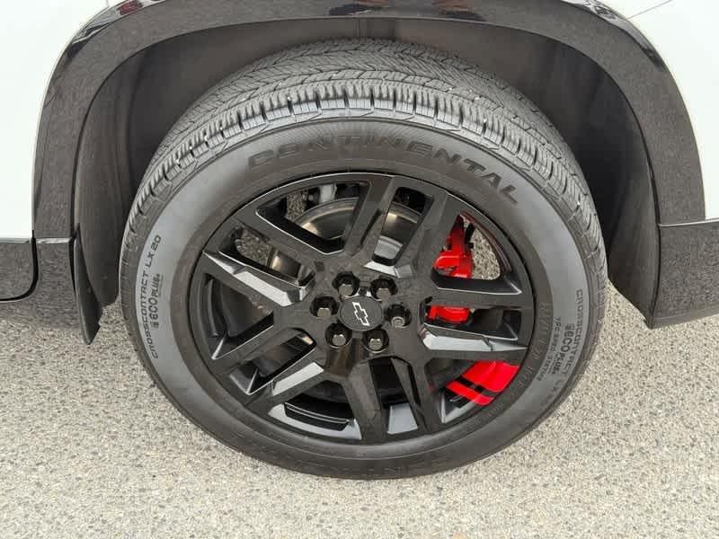 used 2023 Chevrolet Traverse car, priced at $38,398