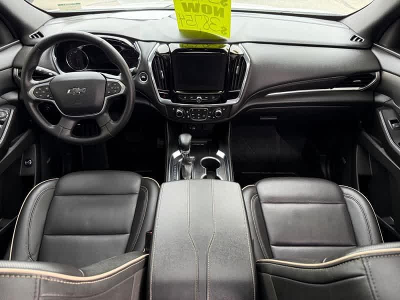 used 2023 Chevrolet Traverse car, priced at $38,398