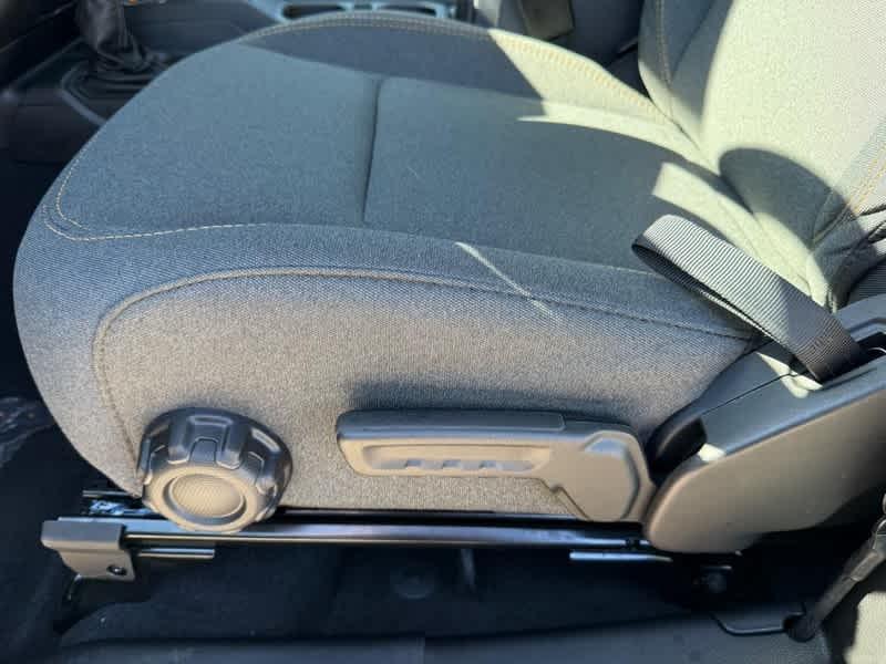 new 2025 Jeep Wrangler car, priced at $41,728