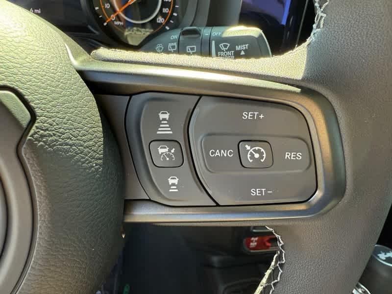new 2025 Jeep Wrangler car, priced at $41,728