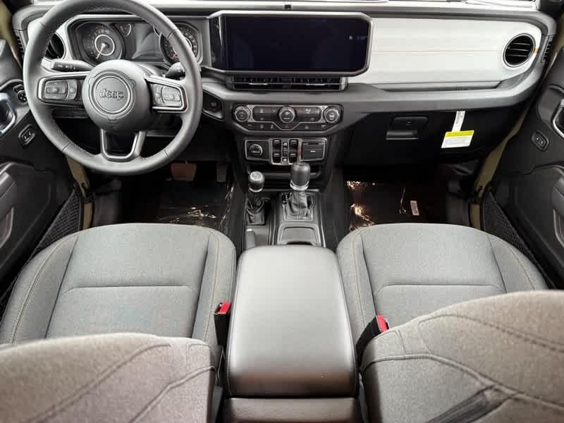 new 2026 Jeep Gladiator car, priced at $46,929