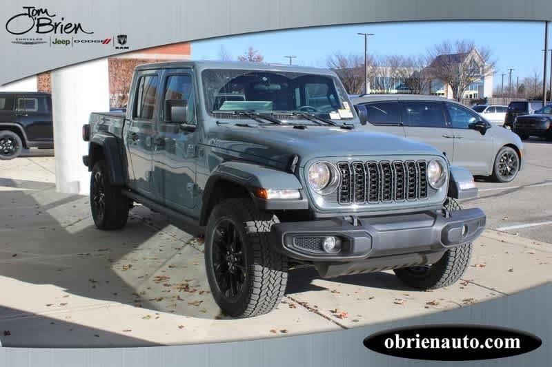 new 2025 Jeep Gladiator car, priced at $42,915