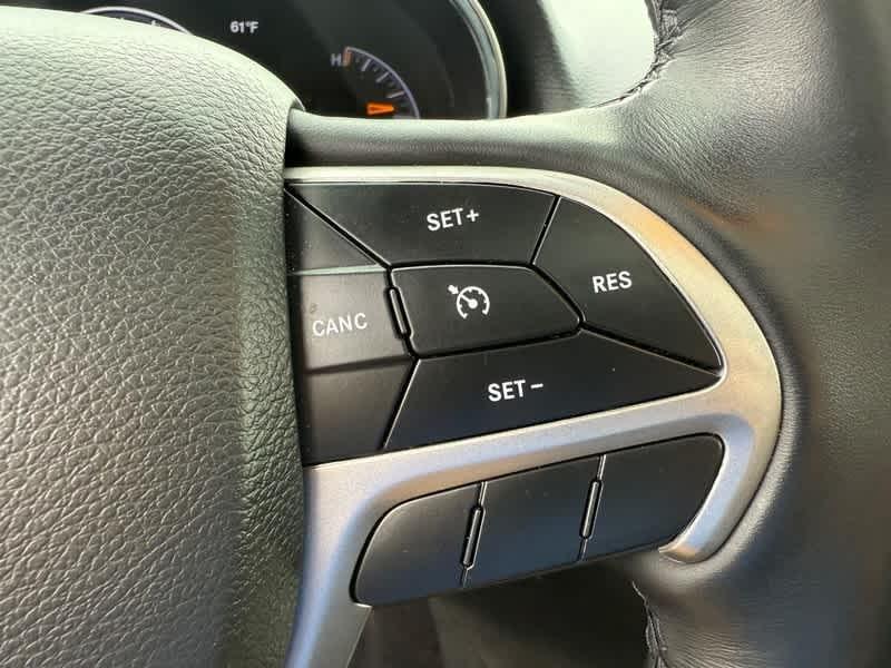 used 2022 Jeep Grand Cherokee WK car, priced at $30,975