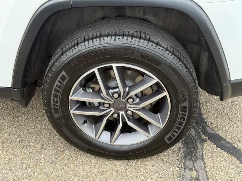 used 2022 Jeep Grand Cherokee WK car, priced at $30,975