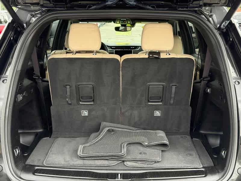 used 2023 Jeep Grand Cherokee L car, priced at $36,988