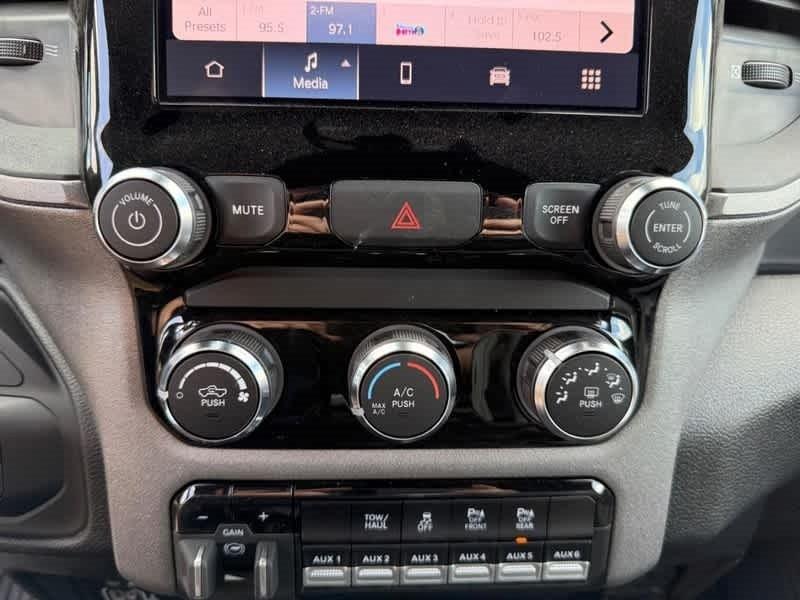 new 2025 Ram 3500 car, priced at $52,987
