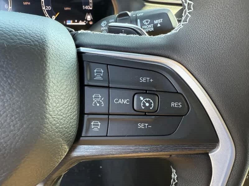 new 2025 Jeep Grand Cherokee car, priced at $45,506