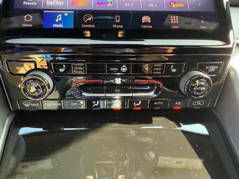 new 2025 Jeep Grand Cherokee car, priced at $45,506