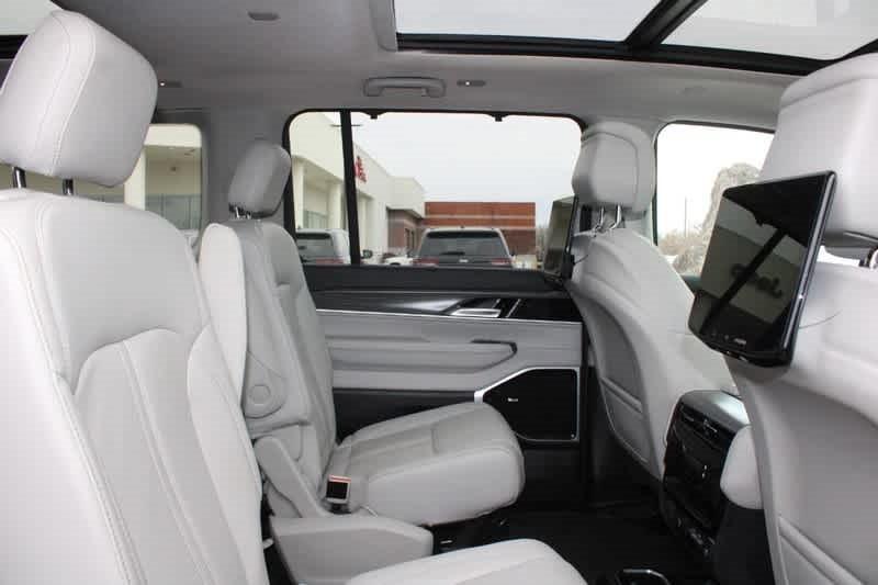 used 2023 Jeep Wagoneer car, priced at $62,998
