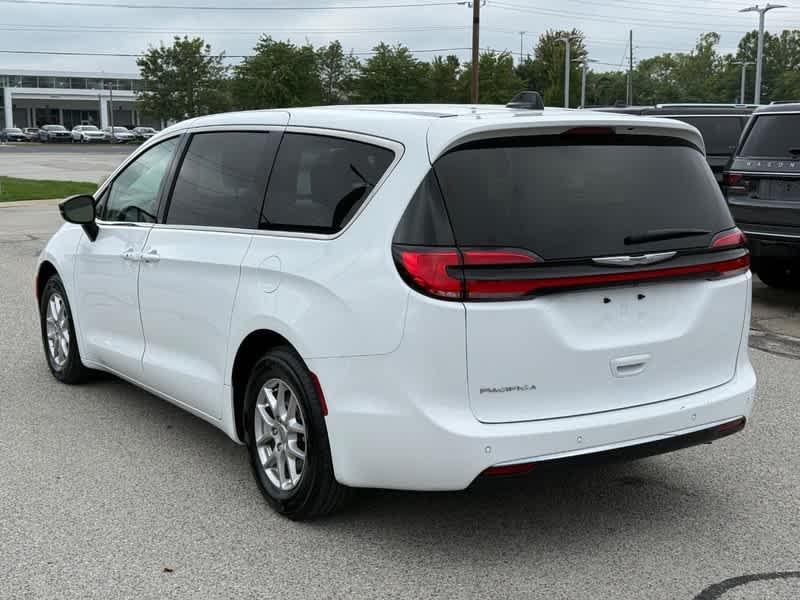 used 2024 Chrysler Pacifica car, priced at $31,988