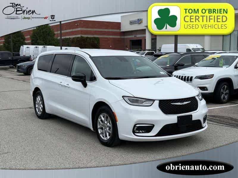 used 2024 Chrysler Pacifica car, priced at $31,988