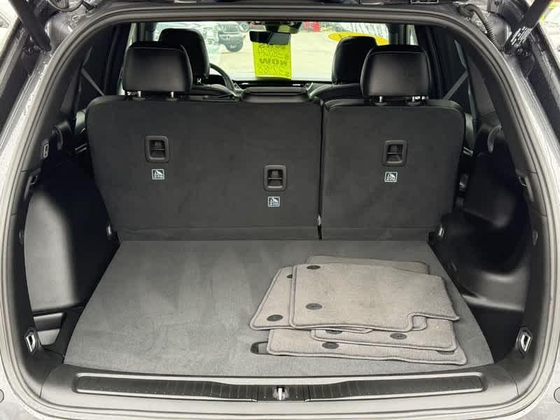 used 2024 Jeep Grand Cherokee car, priced at $37,988