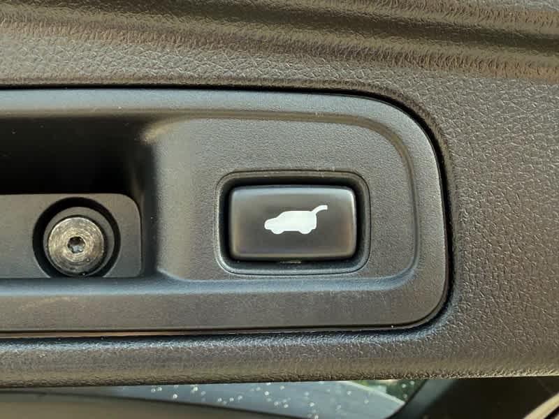 used 2018 Honda Pilot car, priced at $17,904