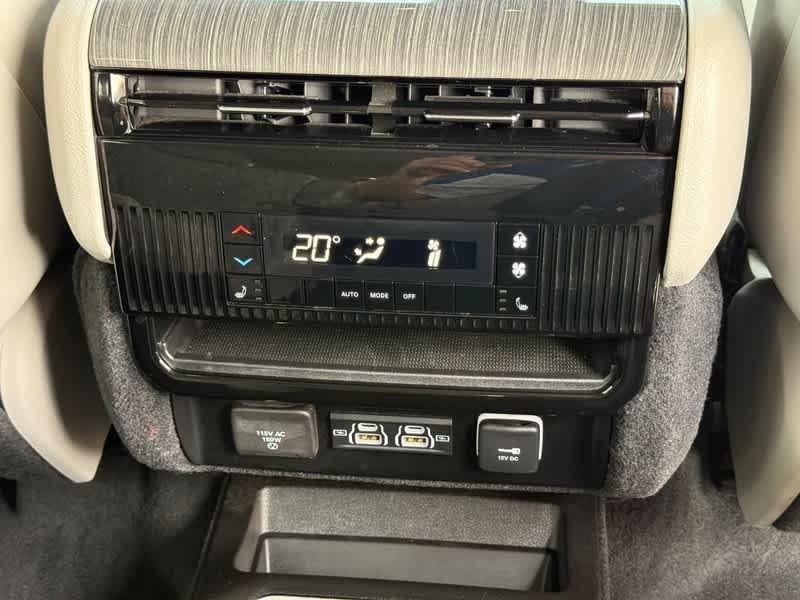 used 2022 Jeep Wagoneer car, priced at $46,499