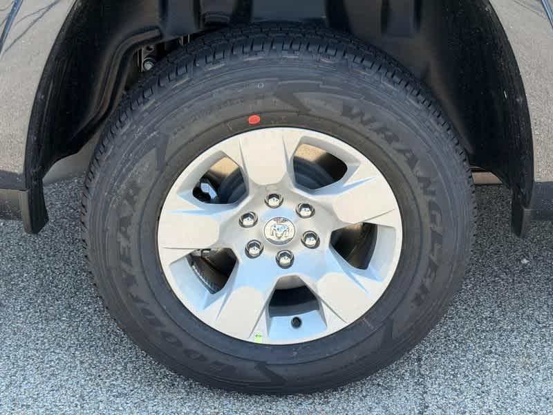 new 2025 Ram 1500 car, priced at $47,255