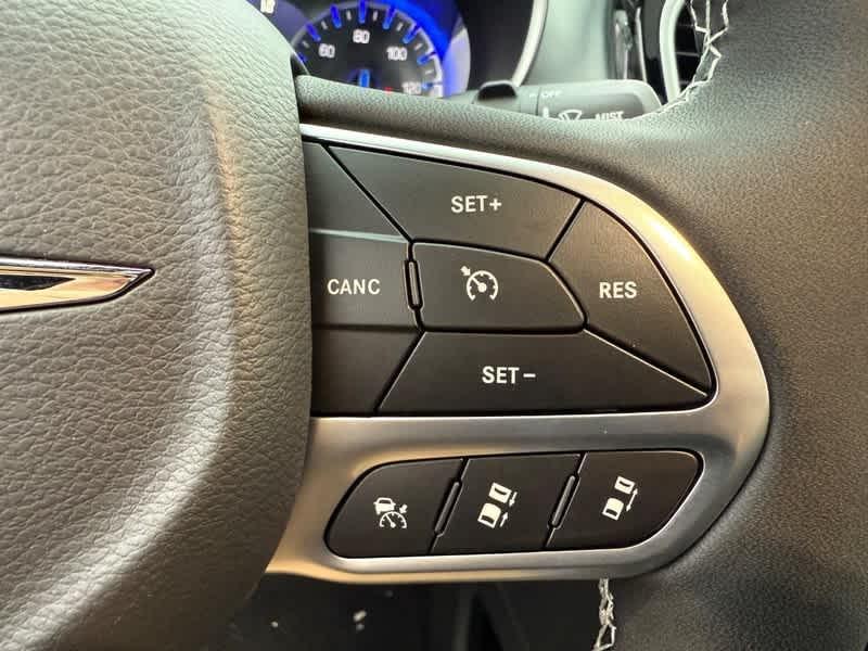 new 2026 Chrysler Pacifica car, priced at $52,280