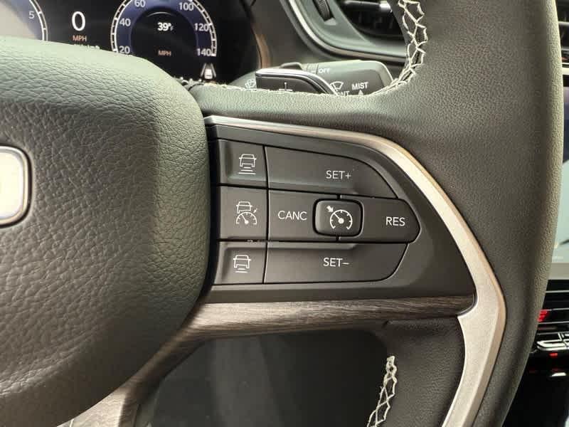 new 2025 Jeep Grand Cherokee car, priced at $44,356