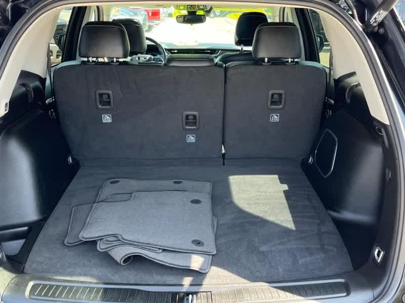 used 2022 Jeep Grand Cherokee car, priced at $34,227