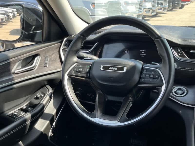 used 2022 Jeep Grand Cherokee car, priced at $34,227