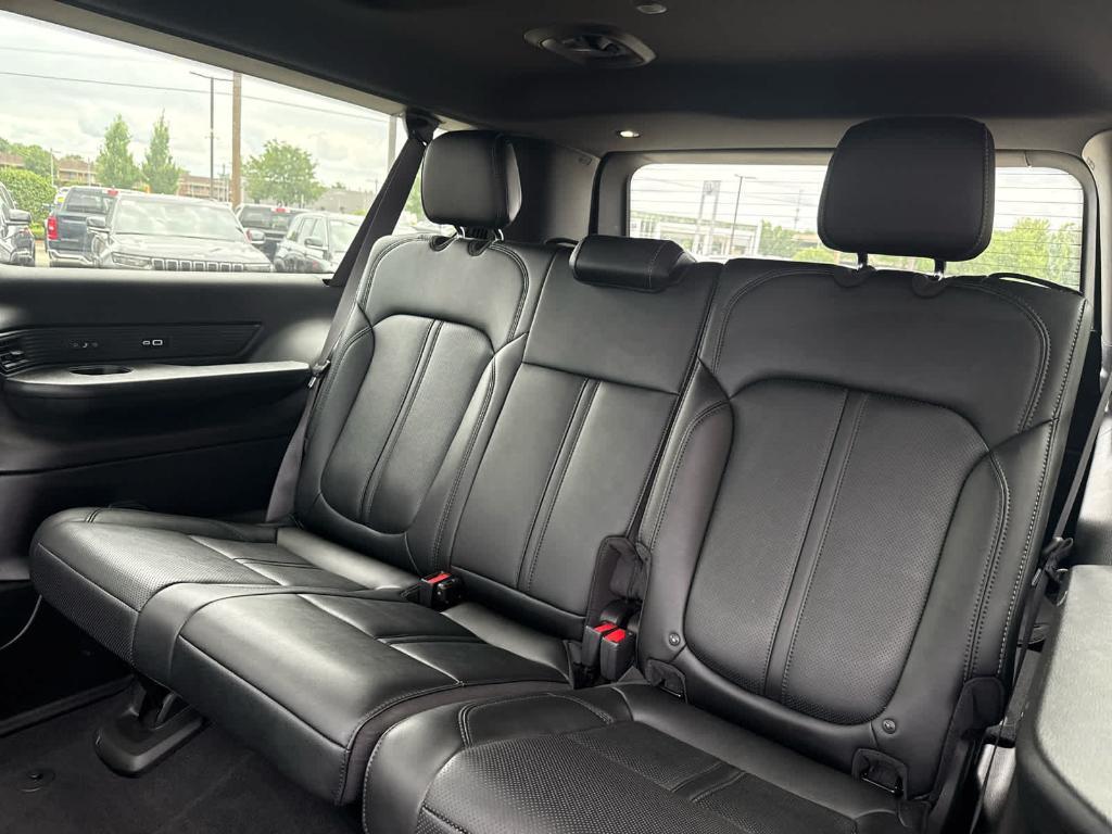 used 2024 Jeep Wagoneer L car, priced at $63,988