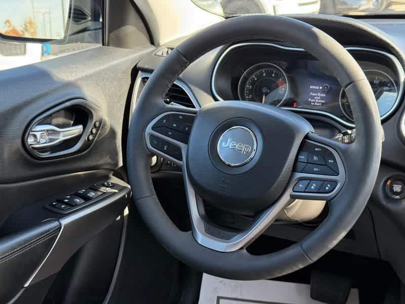 used 2022 Jeep Cherokee car, priced at $26,890