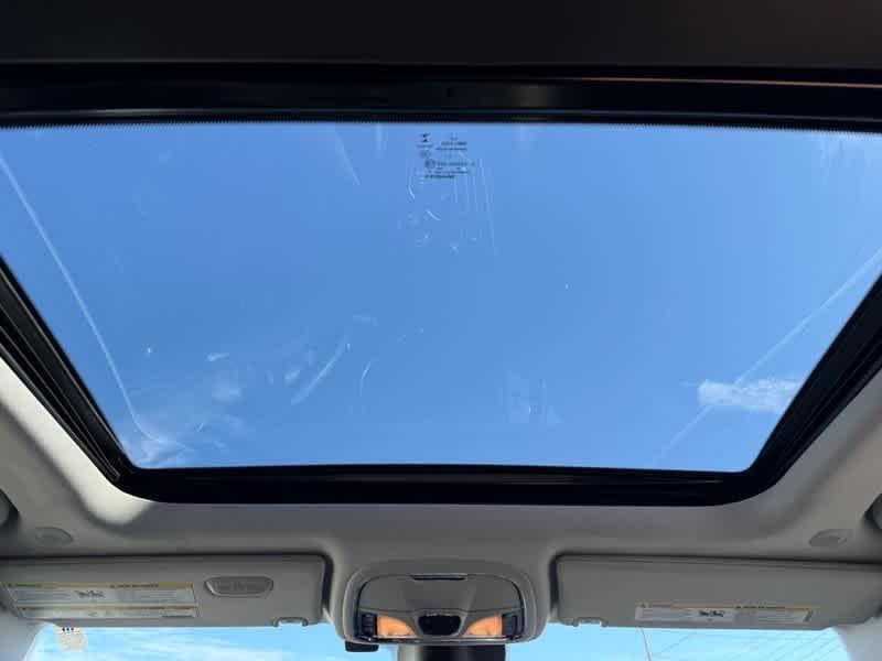 used 2022 Jeep Cherokee car, priced at $26,890