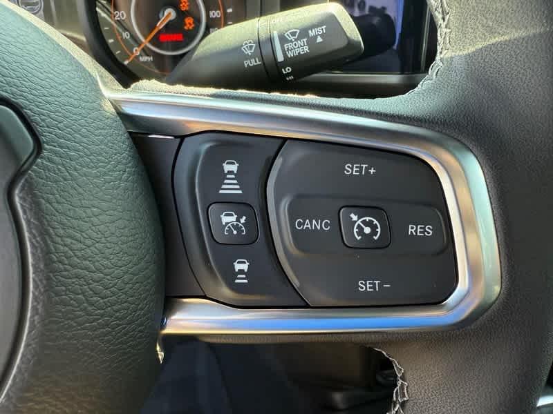 new 2025 Jeep Wrangler car, priced at $50,307