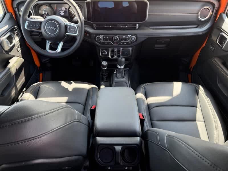 new 2025 Jeep Wrangler car, priced at $50,307