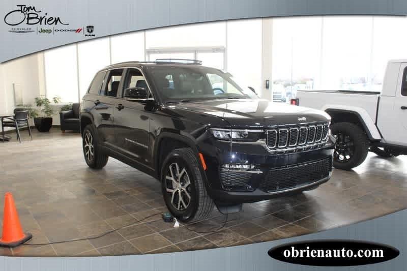 new 2025 Jeep Grand Cherokee car, priced at $48,941