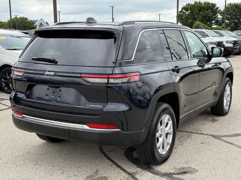 used 2023 Jeep Grand Cherokee car, priced at $37,111