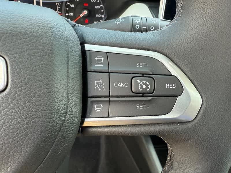 new 2025 Jeep Compass car, priced at $33,967