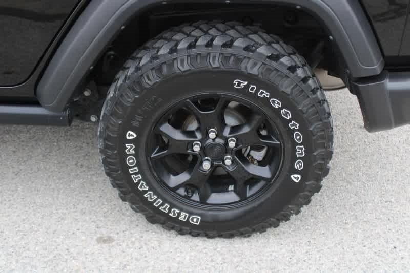 used 2021 Jeep Wrangler Unlimited car, priced at $33,988