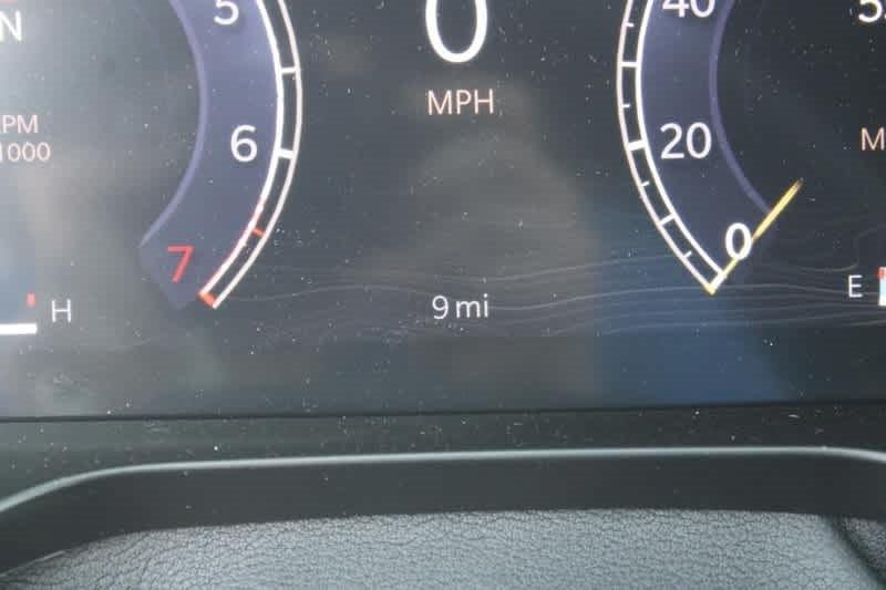 new 2025 Jeep Grand Cherokee car, priced at $39,315
