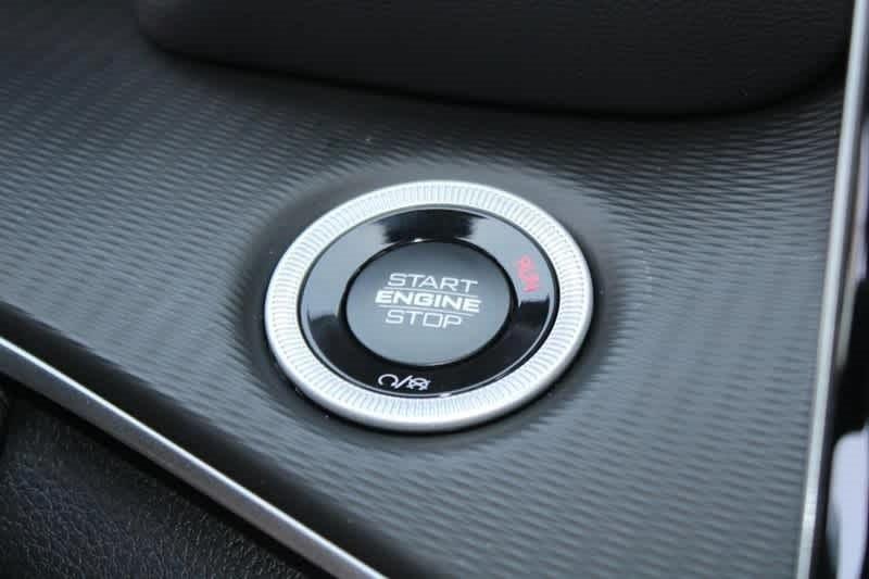 new 2025 Jeep Grand Cherokee car, priced at $39,315
