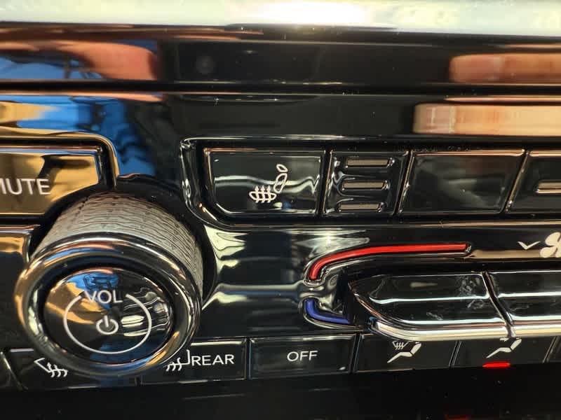 new 2025 Jeep Grand Cherokee car, priced at $49,086
