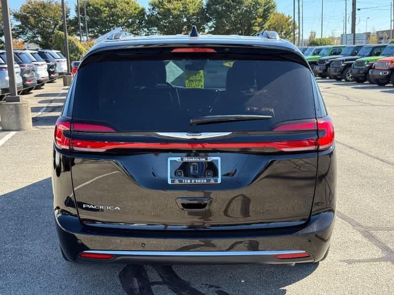 used 2024 Chrysler Pacifica car, priced at $45,250
