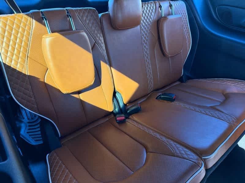 used 2024 Chrysler Pacifica car, priced at $45,250