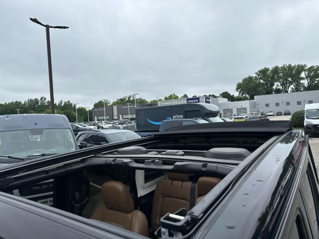 used 2020 Jeep Wrangler Unlimited car, priced at $40,579