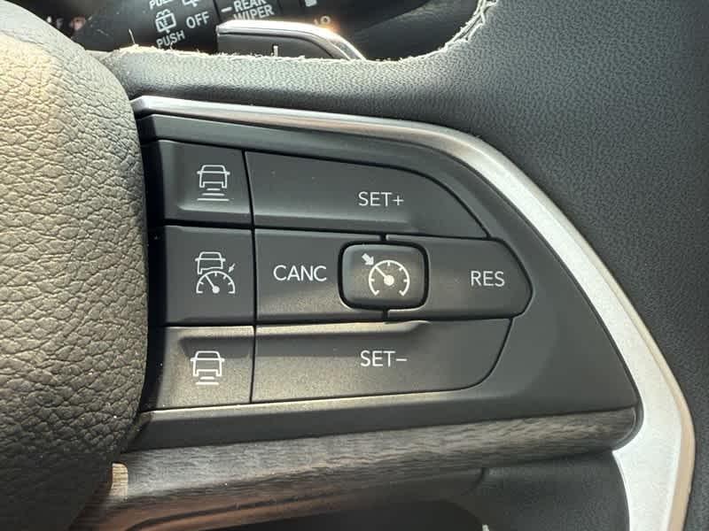 new 2025 Jeep Grand Cherokee L car, priced at $51,860