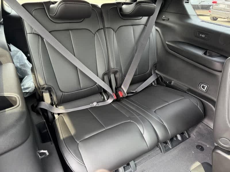 new 2025 Jeep Grand Cherokee L car, priced at $51,860