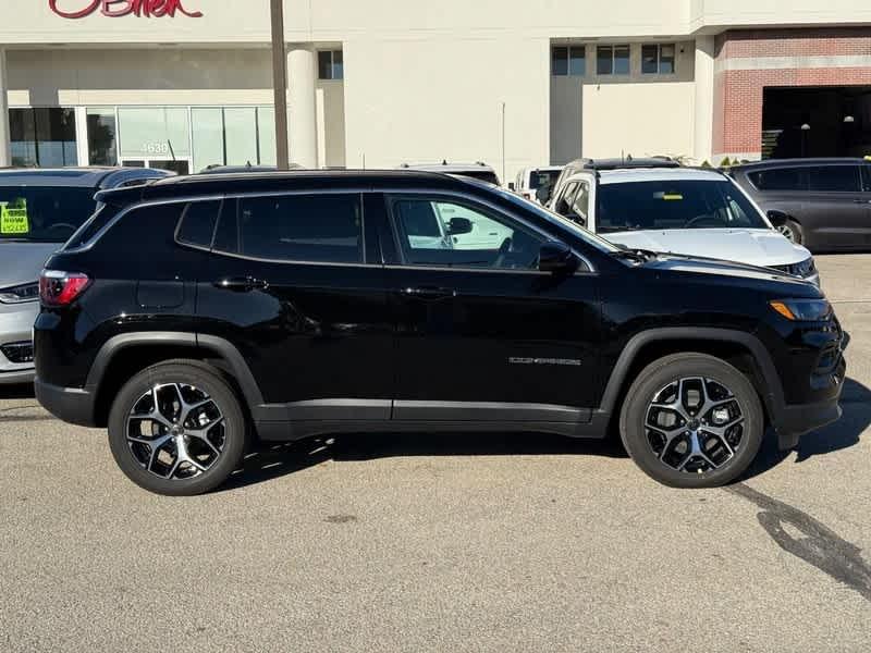 new 2026 Jeep Compass car, priced at $34,850
