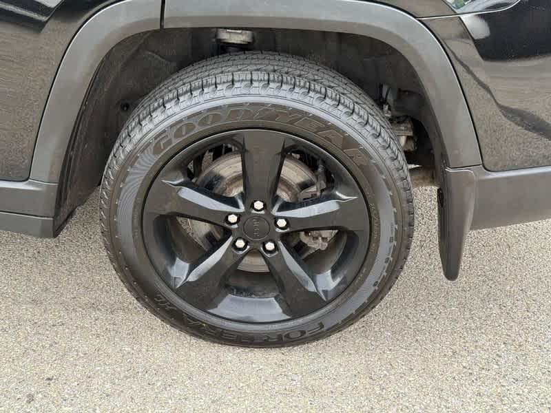 used 2021 Jeep Grand Cherokee L car, priced at $32,273